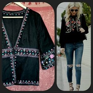 EUC Silkland Black Linen Top Embroidered Boho